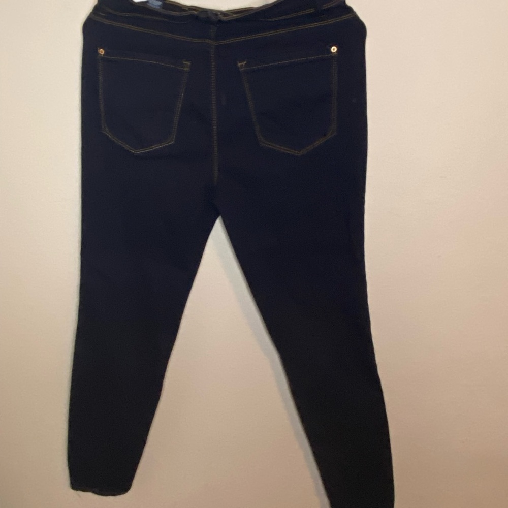 Curve appeal, dark wash, high, rise pants - Picture 2 of 2